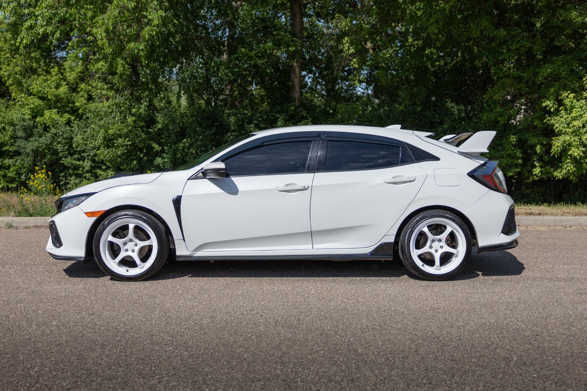 honda civic hatchback 2017 SHHFK7G47HU234010 image honda civic hatchback 2017 SHHFK7G47HU234010 image